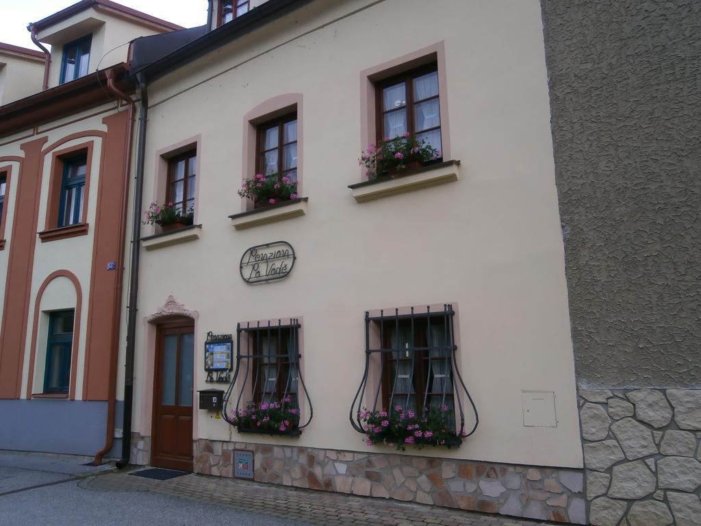 Penzion Po Vode Hotell Český Krumlov Exteriör bild